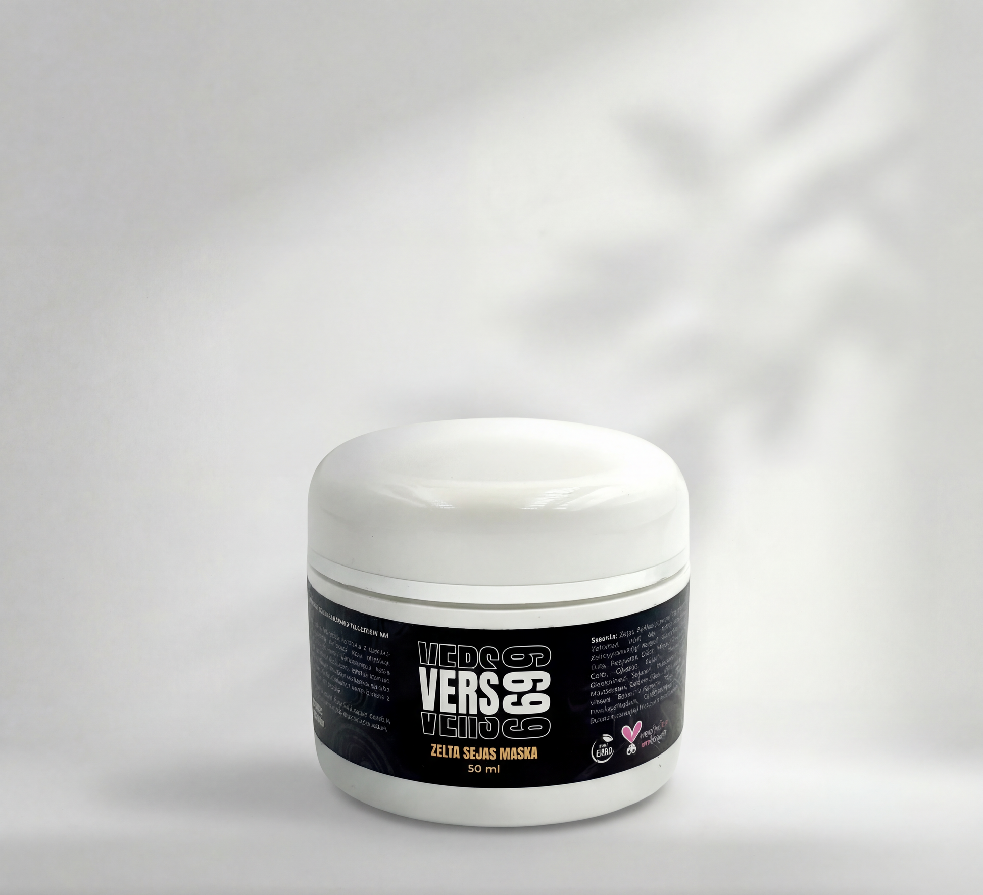 Vers69 sejas zelta maska ar hialuronskābes filleriem un retinolu 50 ml